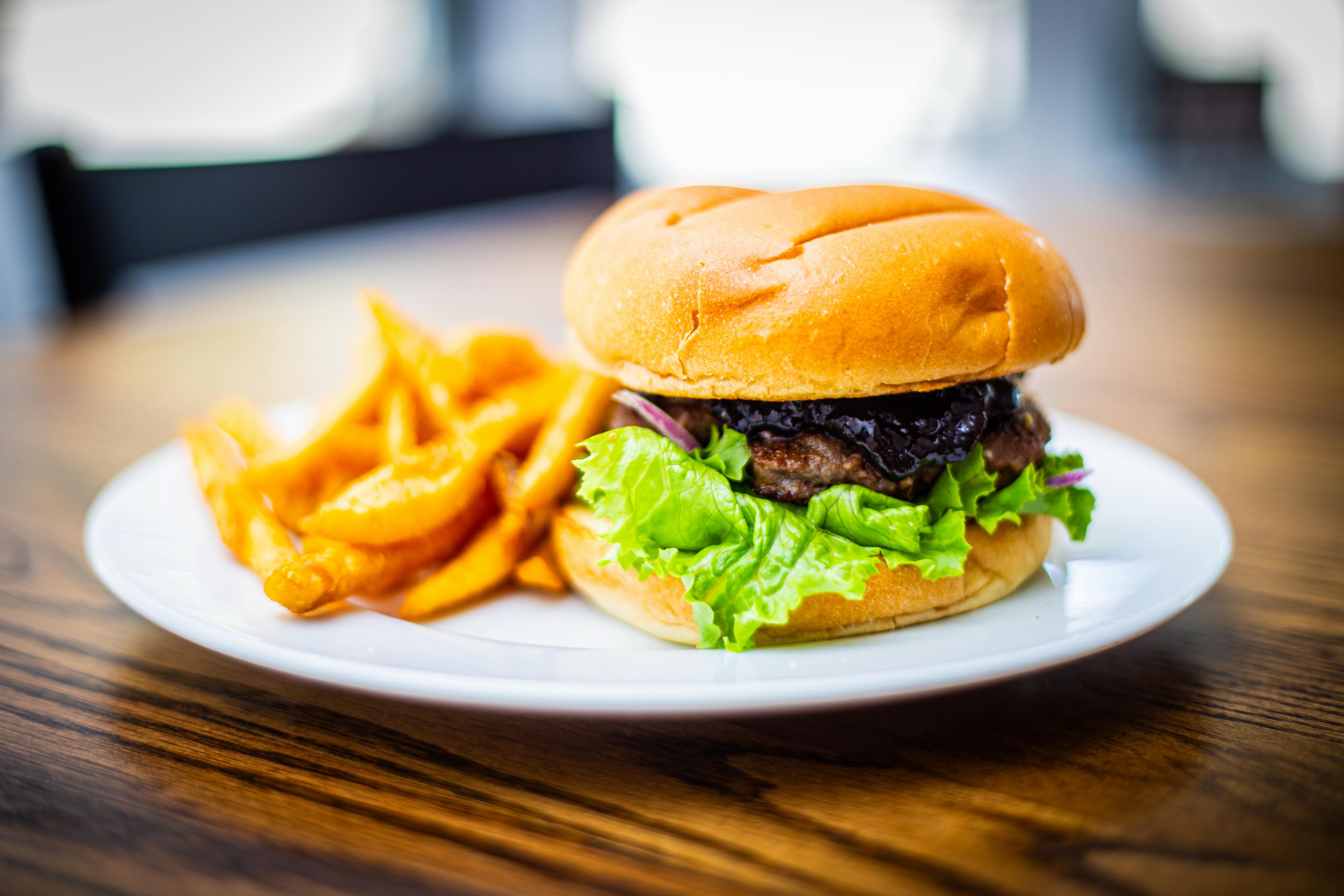 🍔 Burger of the Week: Blueberry Balsamic Goat Cheese Burger! 🫐🧀